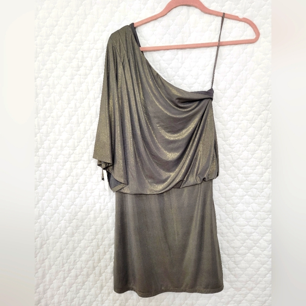 Jessica Simpson cocktail dress.